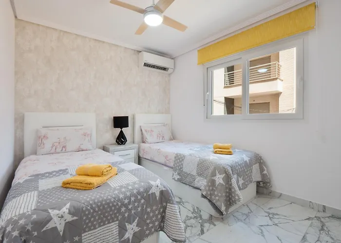 Apolo Beach Front - Sea View Luxury Apartment